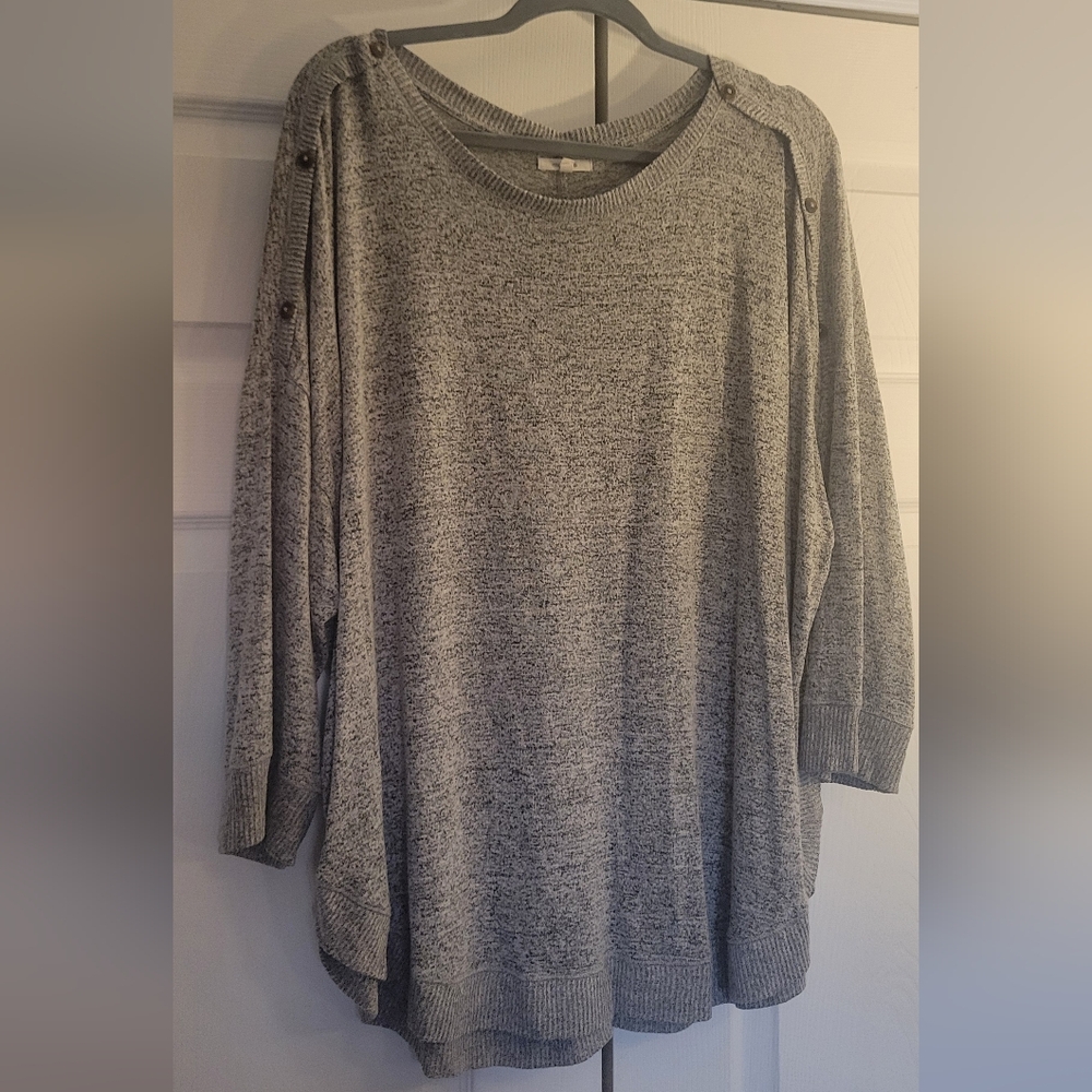 Maurices Heather Gray Knit Top